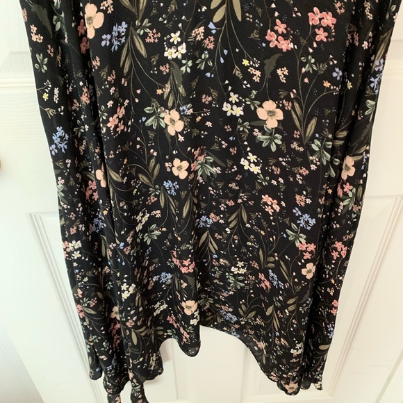 Joe Fresh Black Floral Dress - Picture 3 of 14